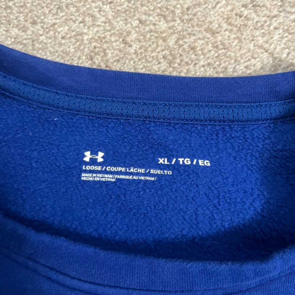 Under Armour Men's Royal Blue Sweatshirt - Picture 2 of 3
